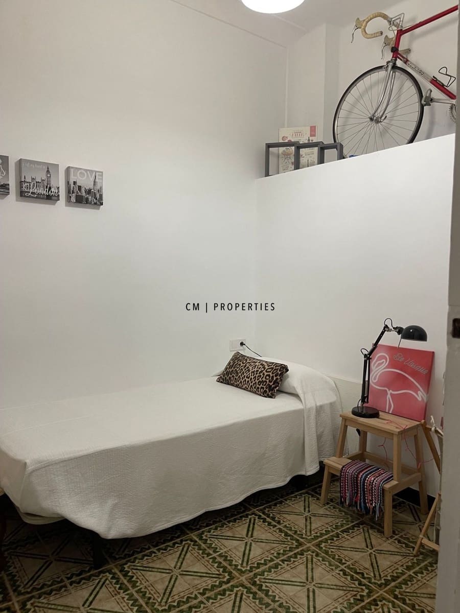 4 soverom Leilighet til leie i Valencia by med garasje - € 1 450 (Ref: 9733390)