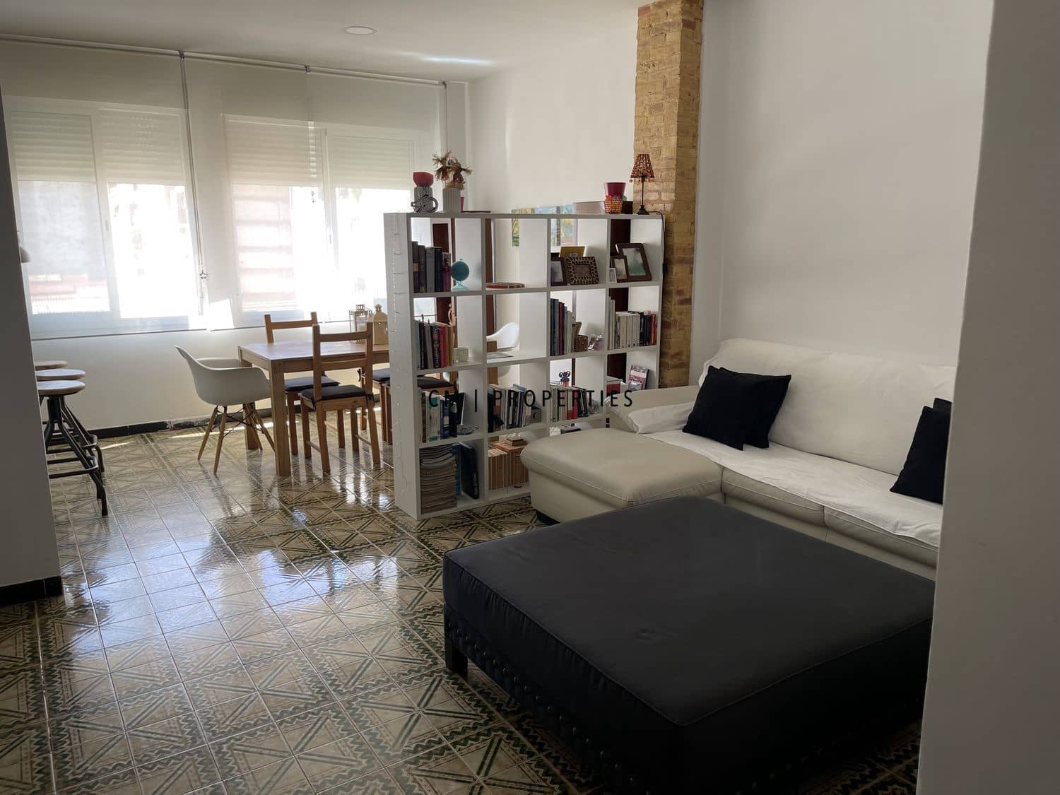 4 soverom Leilighet til leie i Valencia by med garasje - € 1 450 (Ref: 9733390)