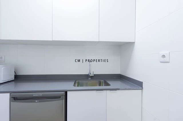 Bureau à louer à L'Eixample, Valence ville - 2 600 € (Ref: 9733766)