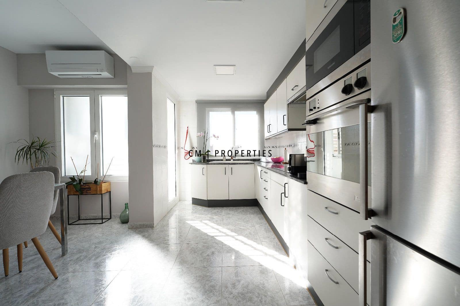 3 soverom Leilighet til salgs i Valencia by med garasje - € 450 000 (Ref: 9733901)