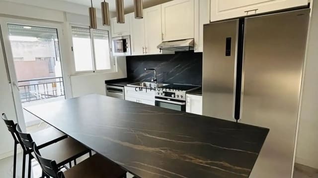 4 soverom Leilighet til leie i Alboraya / Alboraia - € 1 600 (Ref: 9733902)