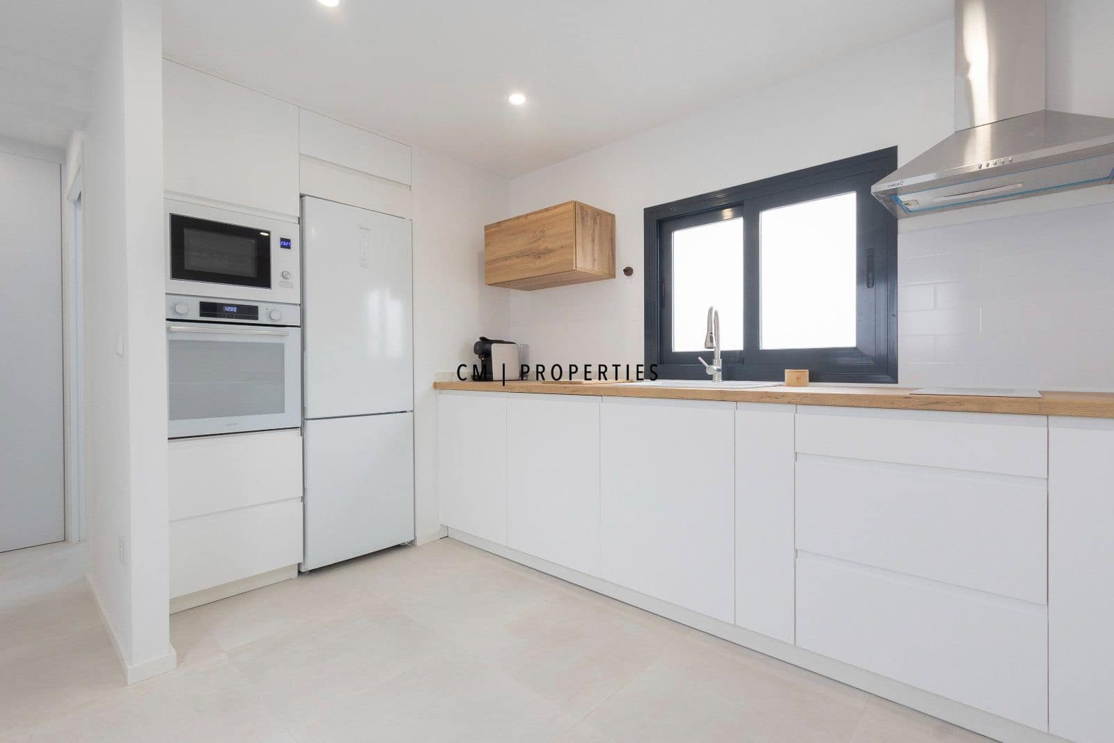 2 bedroom Flat for rent in Valencia city - € 1,700 (Ref: 9737198)