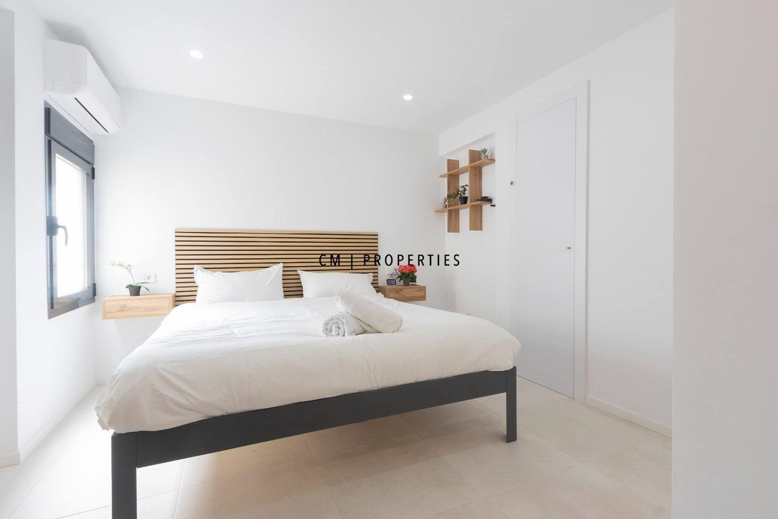 2 bedroom Flat for rent in Valencia city - € 1,700 (Ref: 9737198)