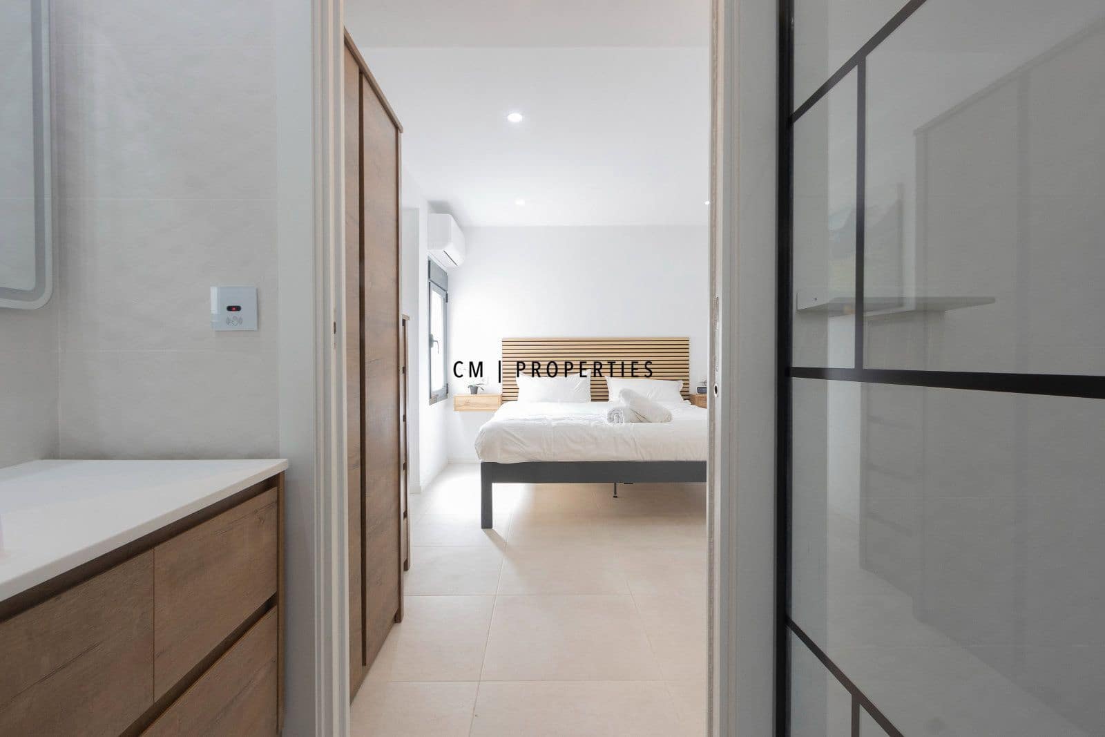 2 bedroom Flat for rent in Valencia city - € 1,700 (Ref: 9737198)