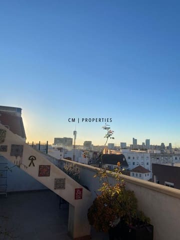 Ático de 3 habitaciones en Benimamet, València ciudad en alquiler - 1.700 € (Ref: 9737199)