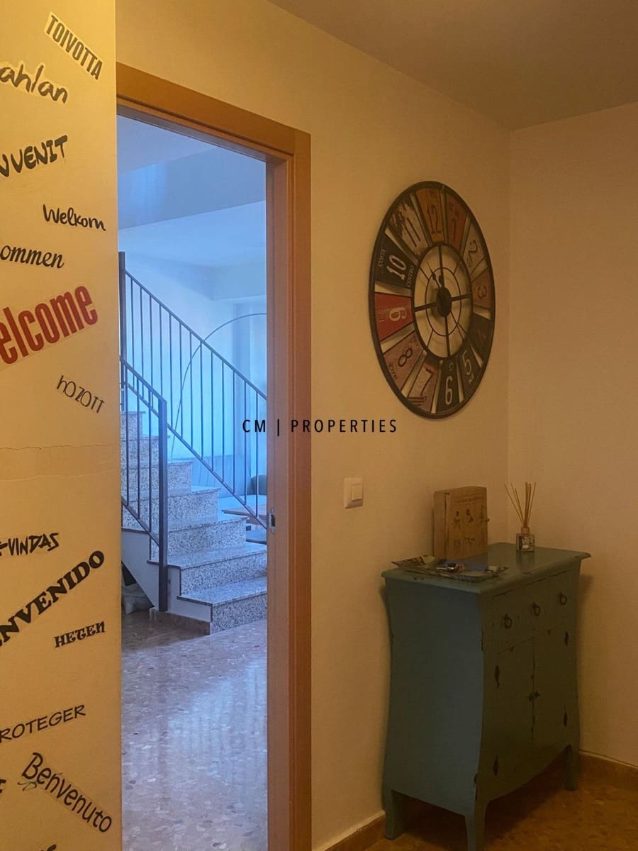 Ático de 3 habitaciones en Benimamet en alquiler - 1.700 € (Ref: 9737199)