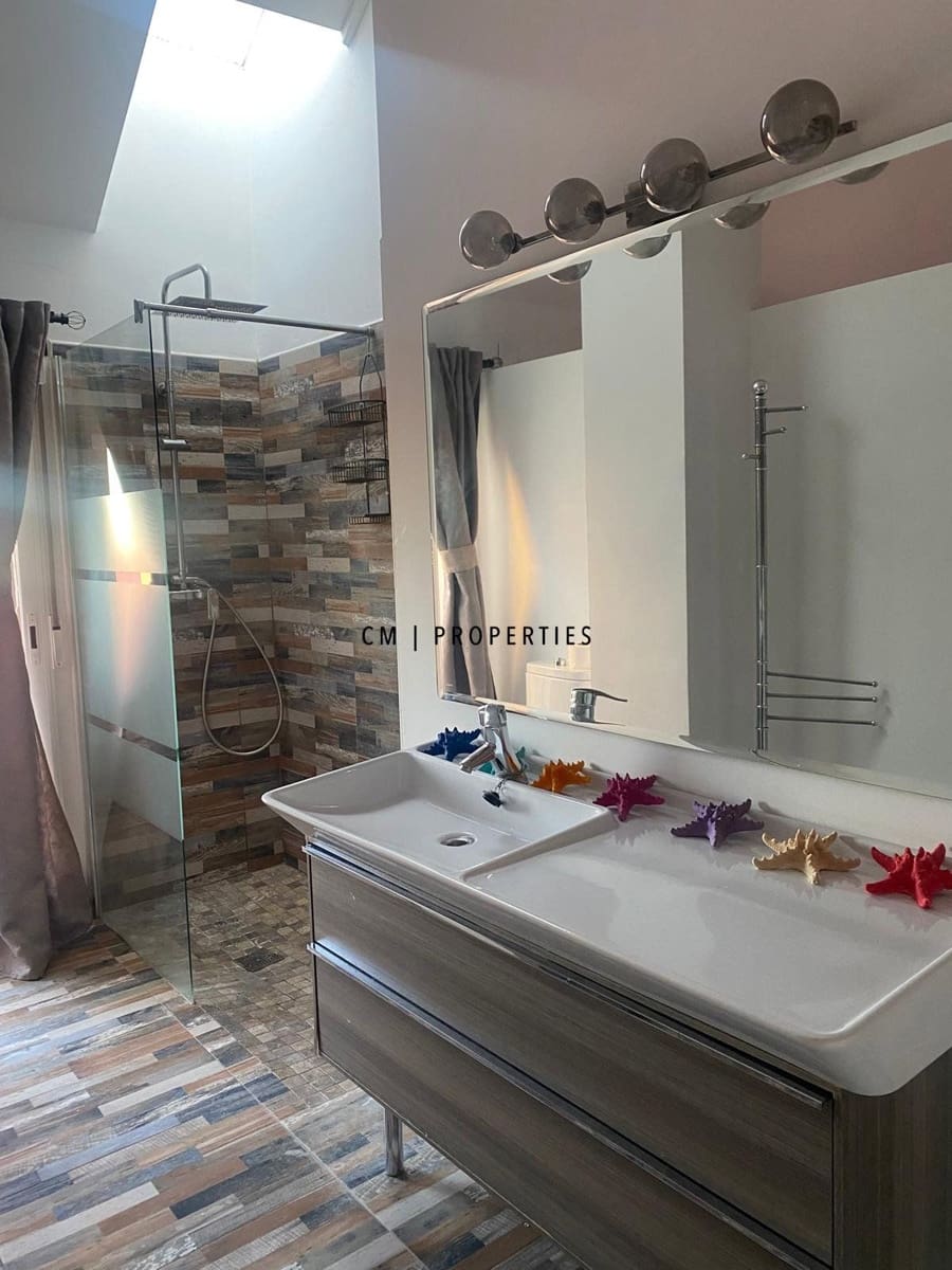 Ático de 3 habitaciones en Benimamet en alquiler - 1.700 € (Ref: 9737199)