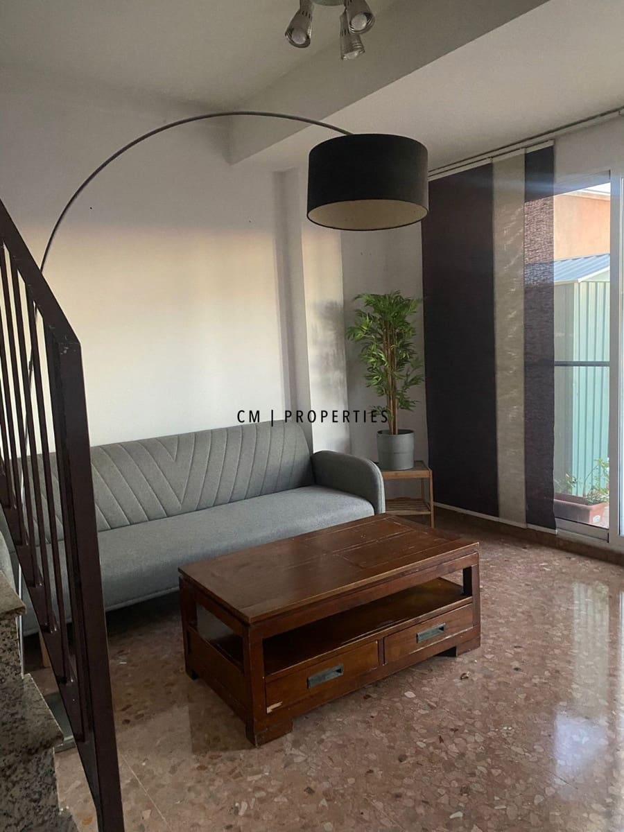 Ático de 3 habitaciones en Benimamet en alquiler - 1.700 € (Ref: 9737199)