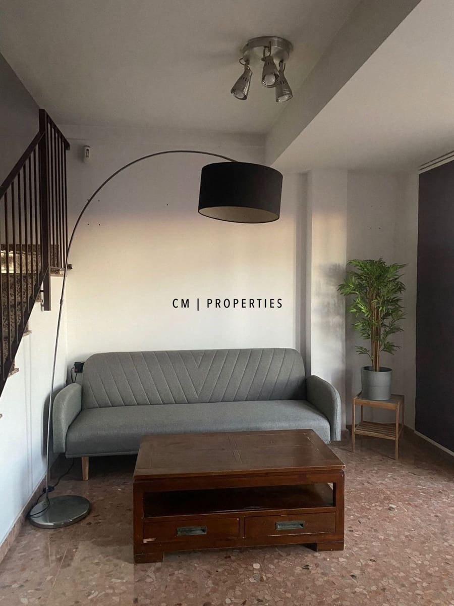 Ático de 3 habitaciones en Benimamet en alquiler - 1.700 € (Ref: 9737199)