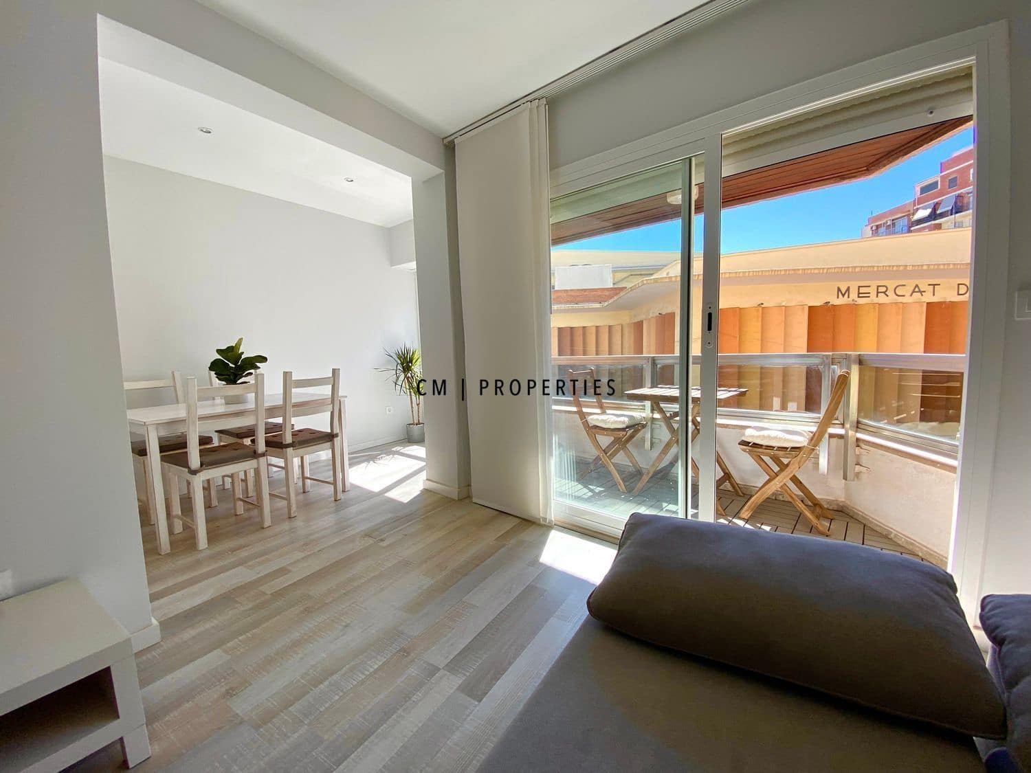 2 bedroom Flat for sale in Valencia city - € 650,000 (Ref: 9737283)