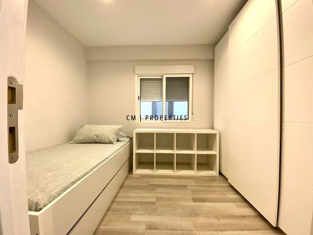 Piso de 2 habitaciones en L'Eixample, València ciudad en venta - 650.000 € (Ref: 9737283)