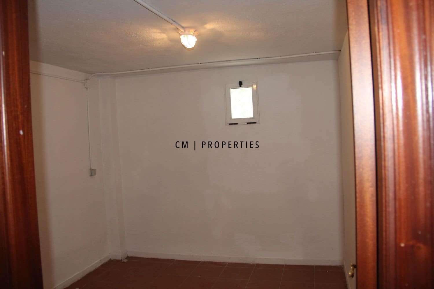 5 bedroom Villa for rent in Rocafort with pool garage - € 2,800 (Ref: 9737360)