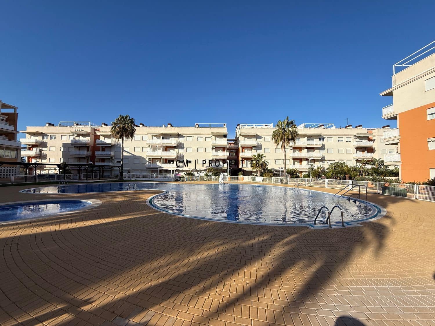 3 bedroom Flat for rent in Almenara with pool garage - € 1,000 (Ref: 9737361)