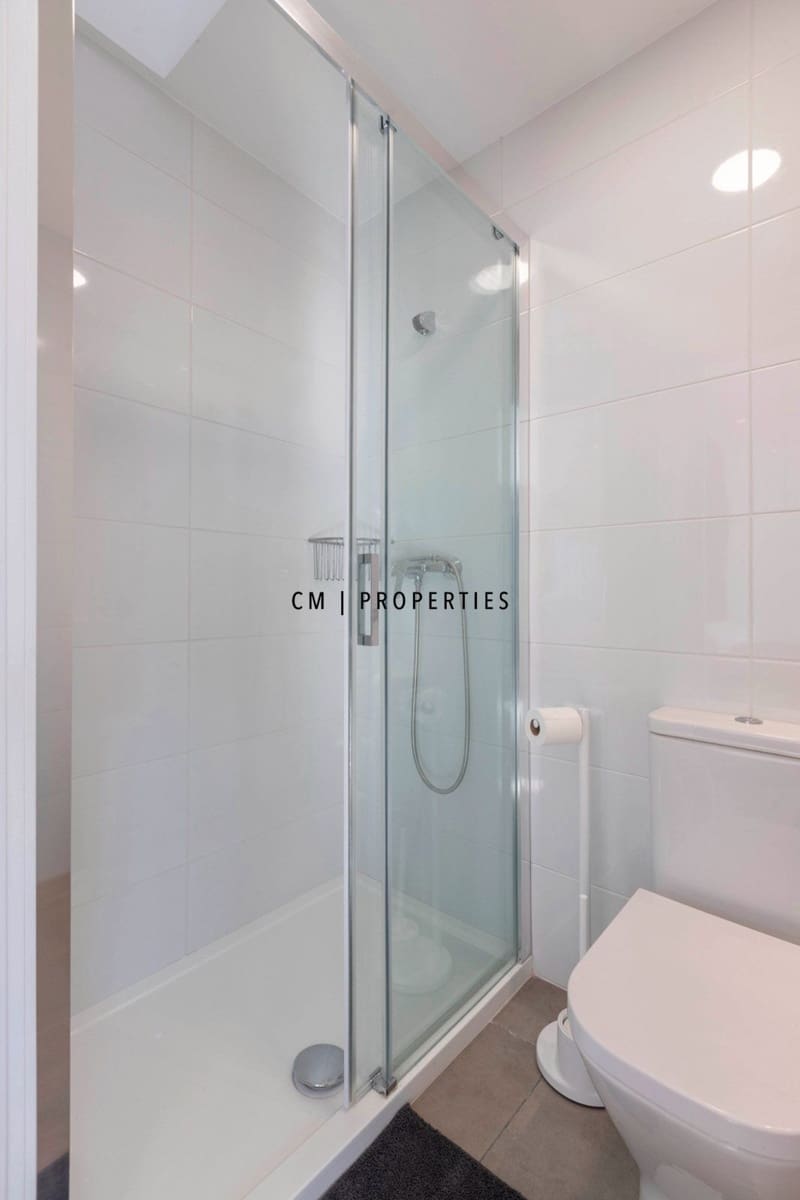Piso de 3 habitaciones en Almenara en alquiler con piscina garaje - 1.500 € (Ref: 9737361)