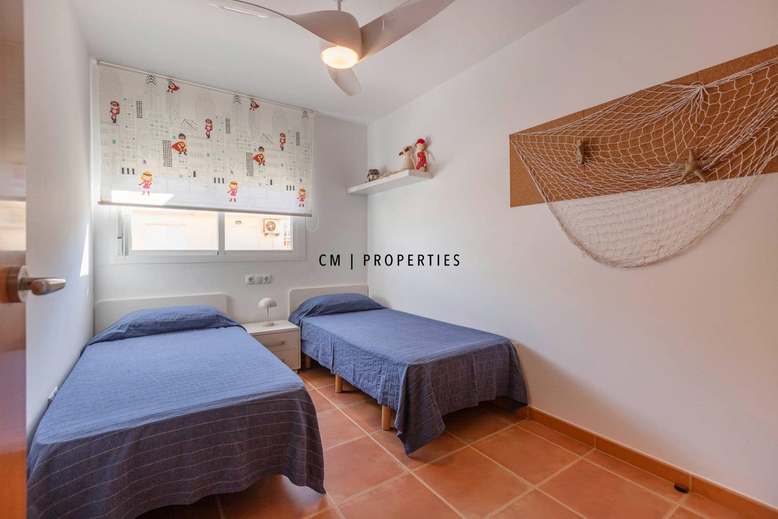 Piso de 3 habitaciones en Almenara en alquiler con piscina garaje - 1.500 € (Ref: 9737361)