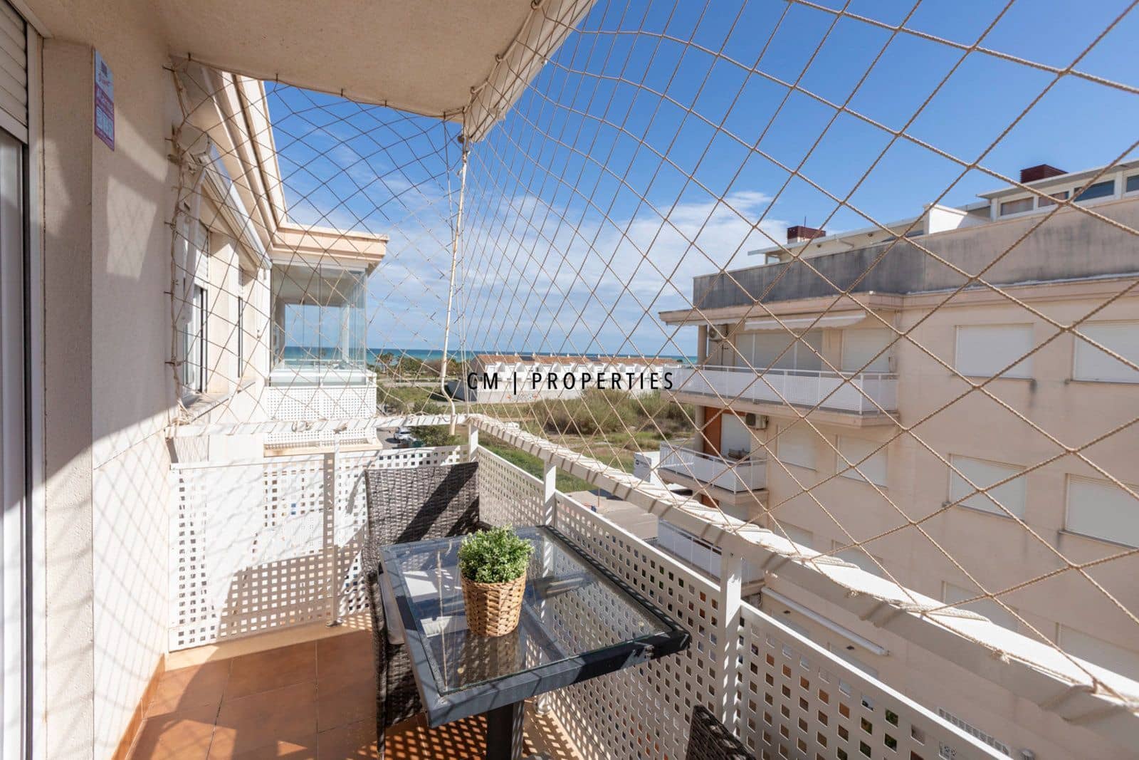 Piso de 3 habitaciones en Almenara en alquiler con piscina garaje - 1.500 € (Ref: 9737361)