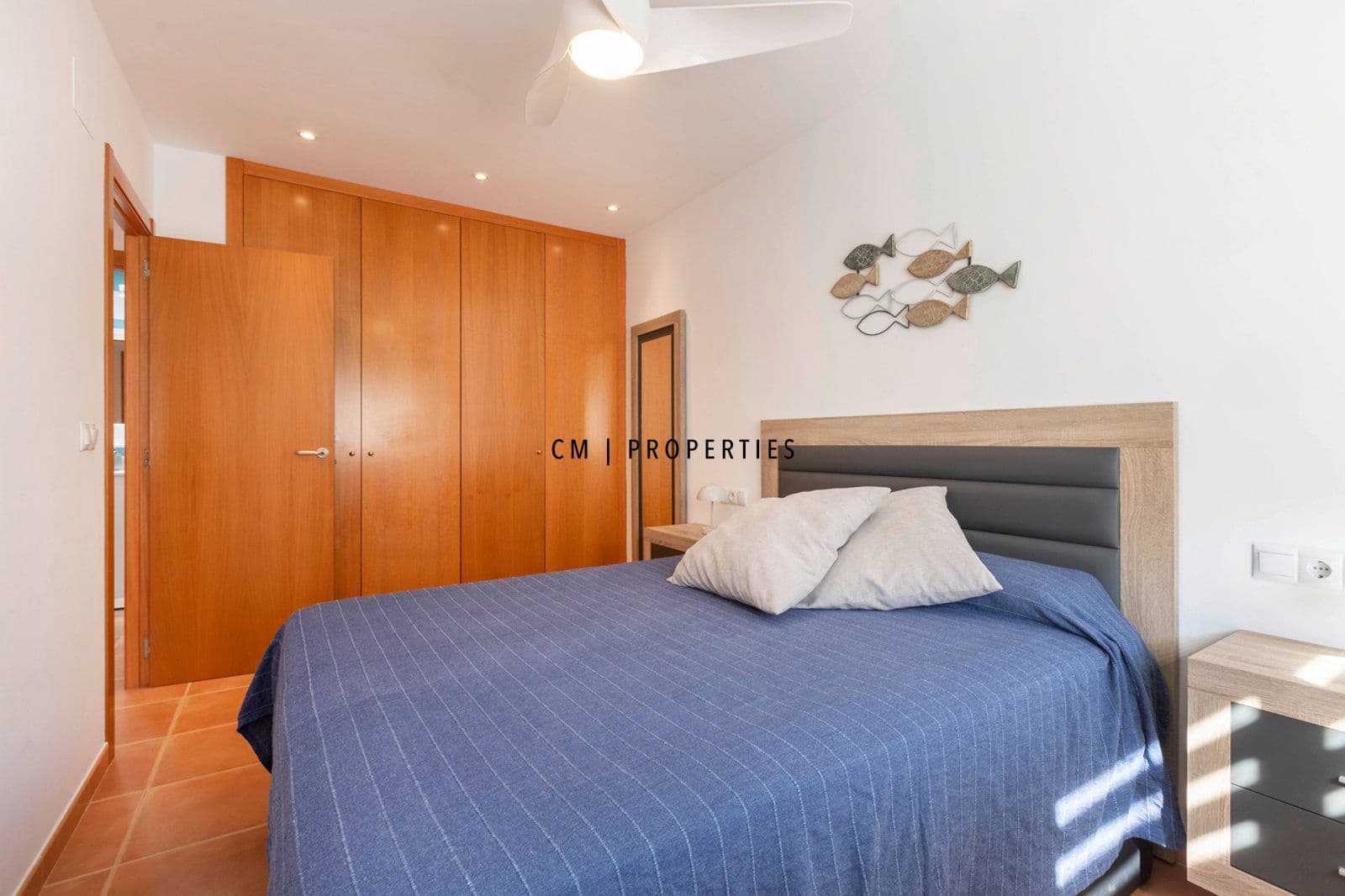 Piso de 3 habitaciones en Almenara en alquiler con piscina garaje - 1.500 € (Ref: 9737361)