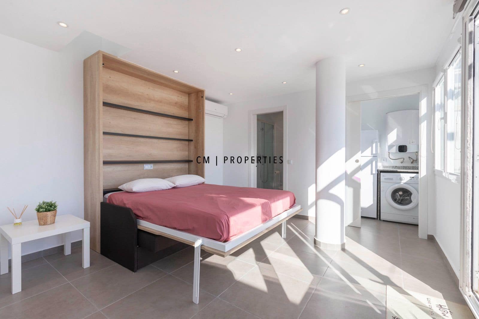 Piso de 3 habitaciones en Almenara en alquiler con piscina garaje - 1.500 € (Ref: 9737361)