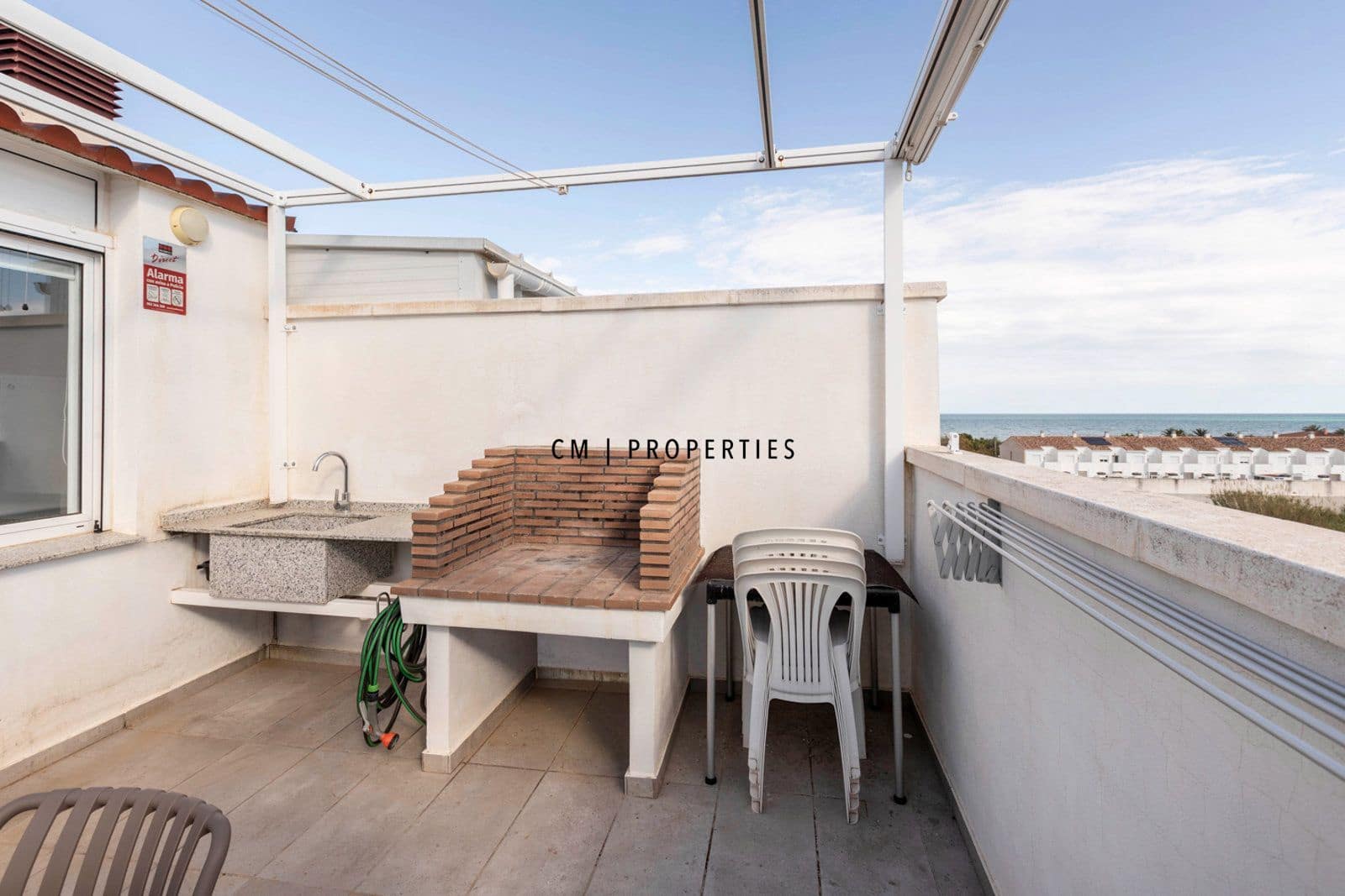 Piso de 3 habitaciones en Almenara en alquiler con piscina garaje - 1.500 € (Ref: 9737361)