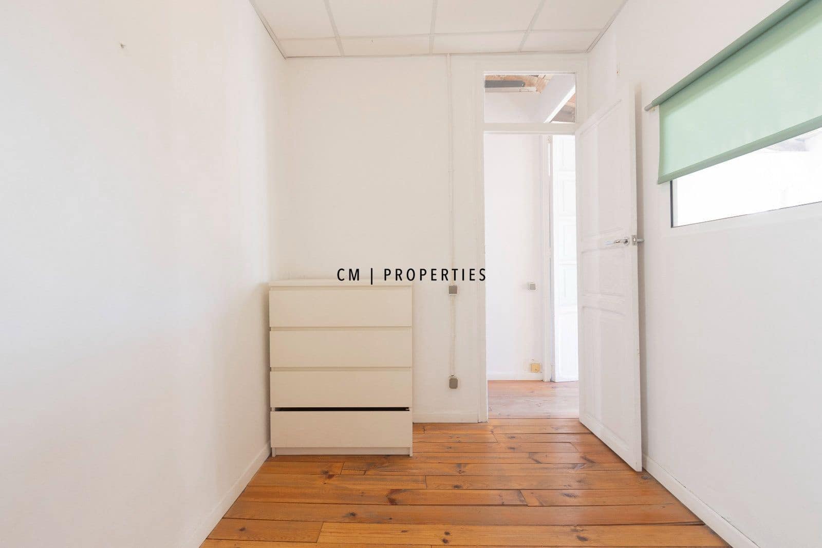 1 bedroom Penthouse for rent in Valencia city - € 1,275 (Ref: 9739120)