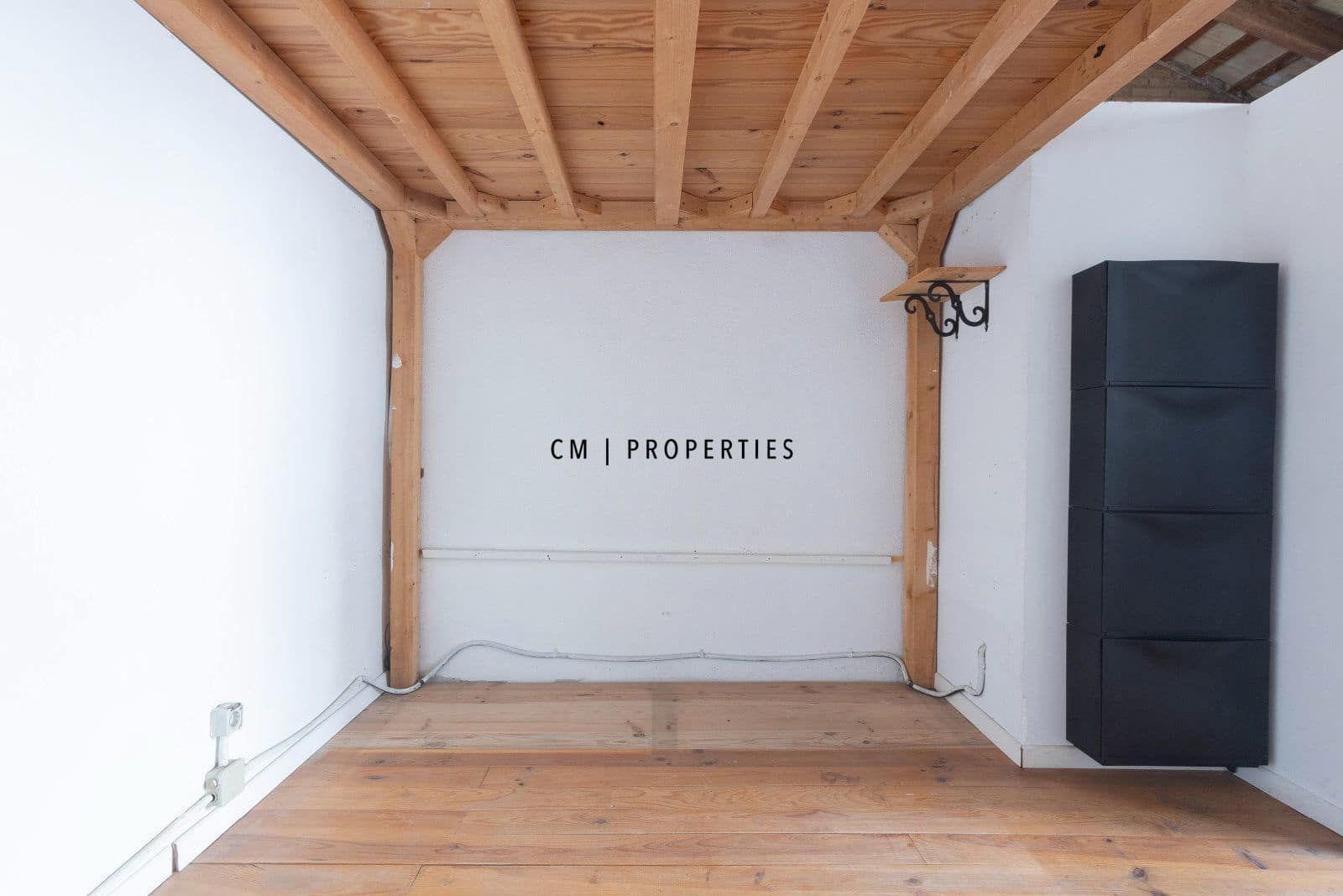 1 bedroom Penthouse for rent in Valencia city - € 1,275 (Ref: 9739120)