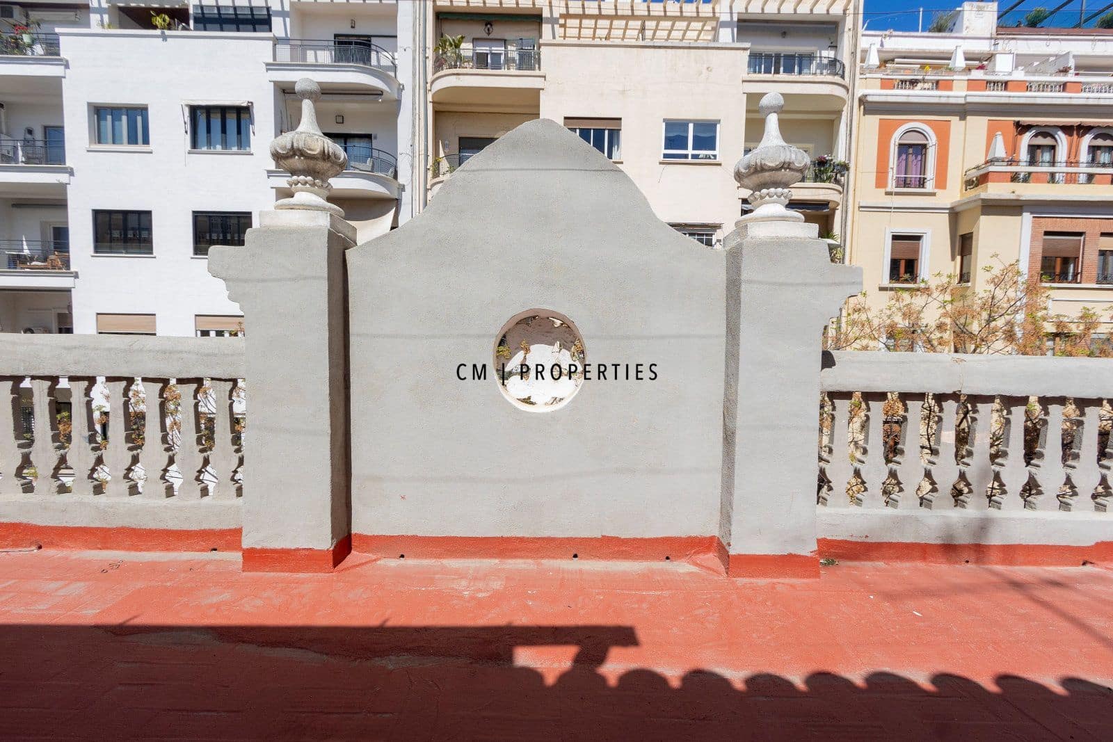 1 bedroom Penthouse for rent in Valencia city - € 1,275 (Ref: 9739120)