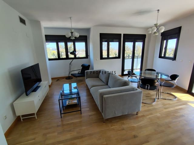 Appartement de 3 chambres à louer à Torrent avec piscine garage - 1 350 € (Ref: 9740087)