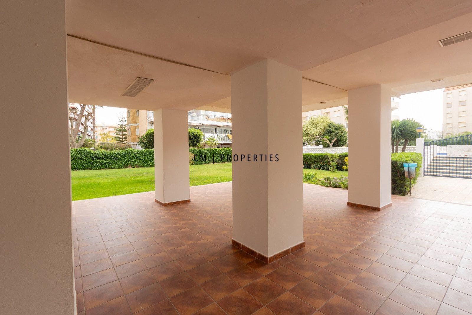 3 bedroom Flat for sale in La Pobla de Farnals with pool garage - € 295,000 (Ref: 9748223)