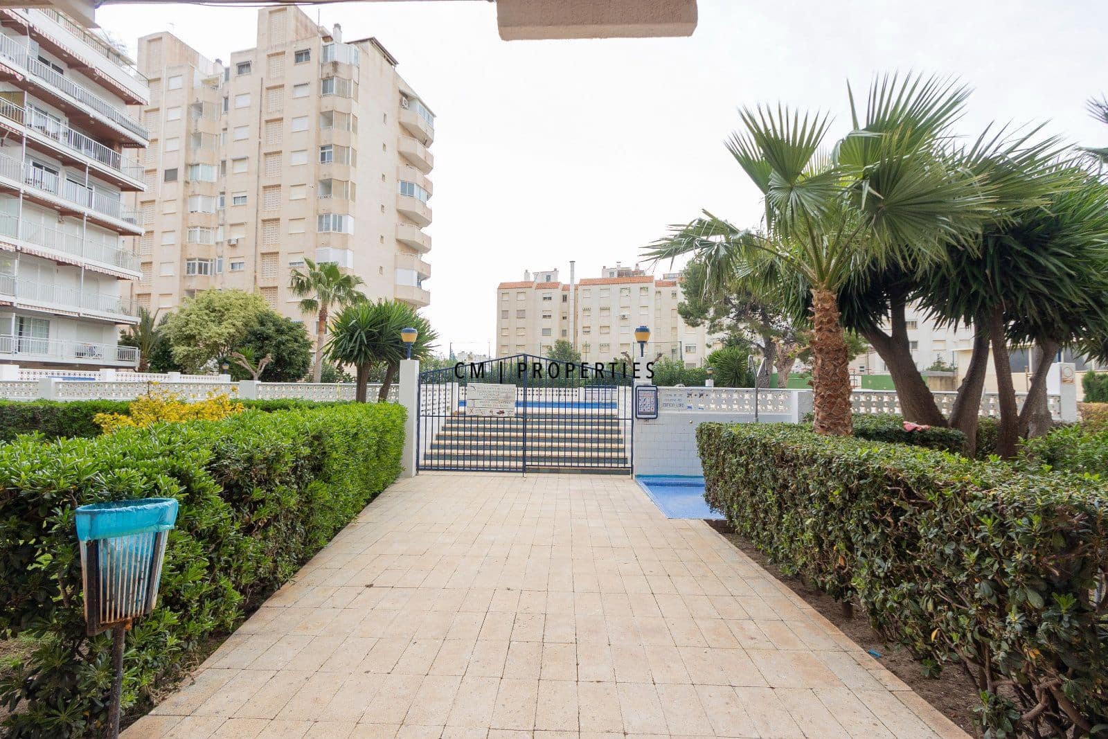 3 bedroom Flat for sale in La Pobla de Farnals with pool garage - € 295,000 (Ref: 9748223)