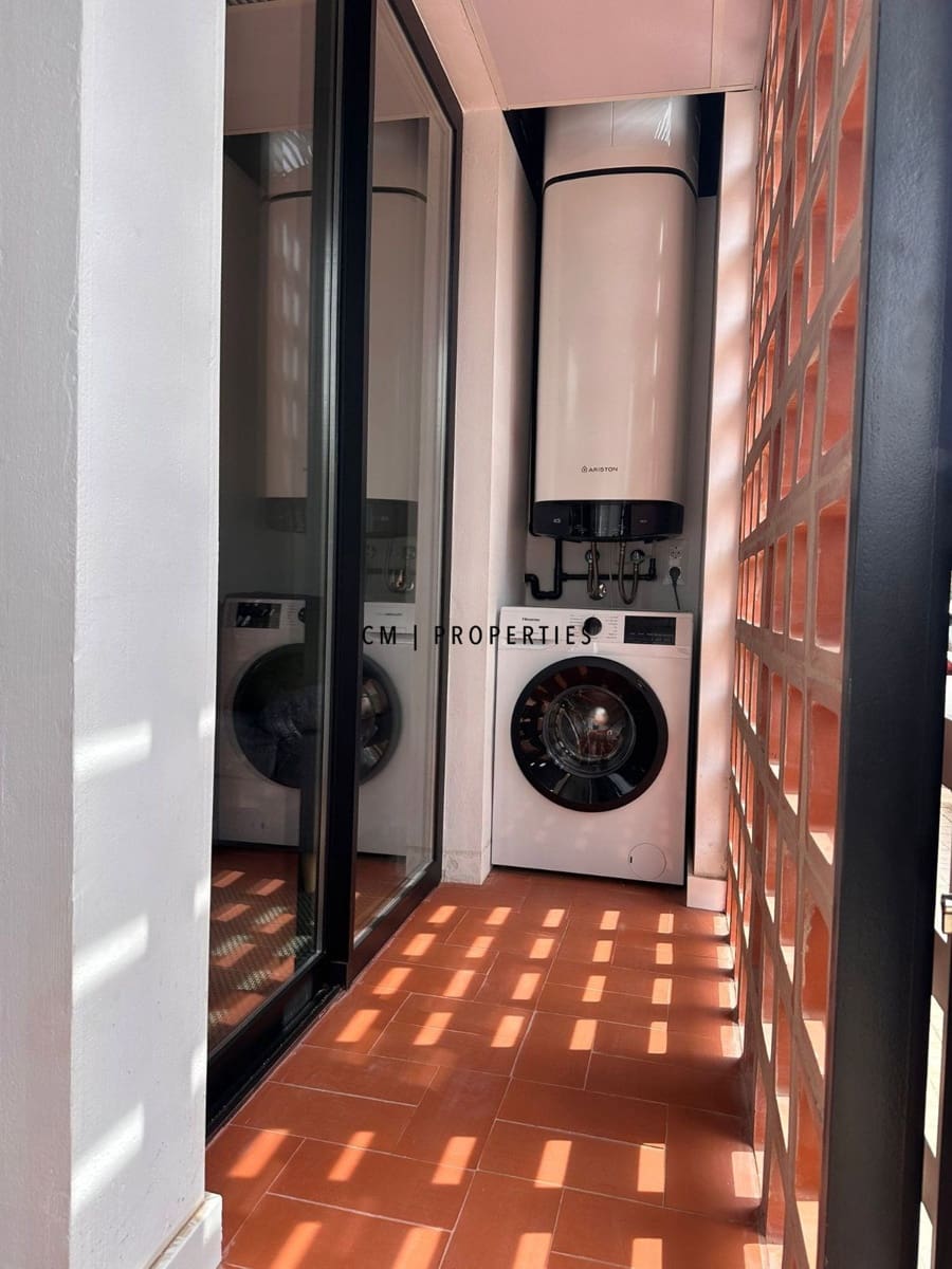 2 bedroom Flat for rent in Moncada - € 1,300 (Ref: 9748398)