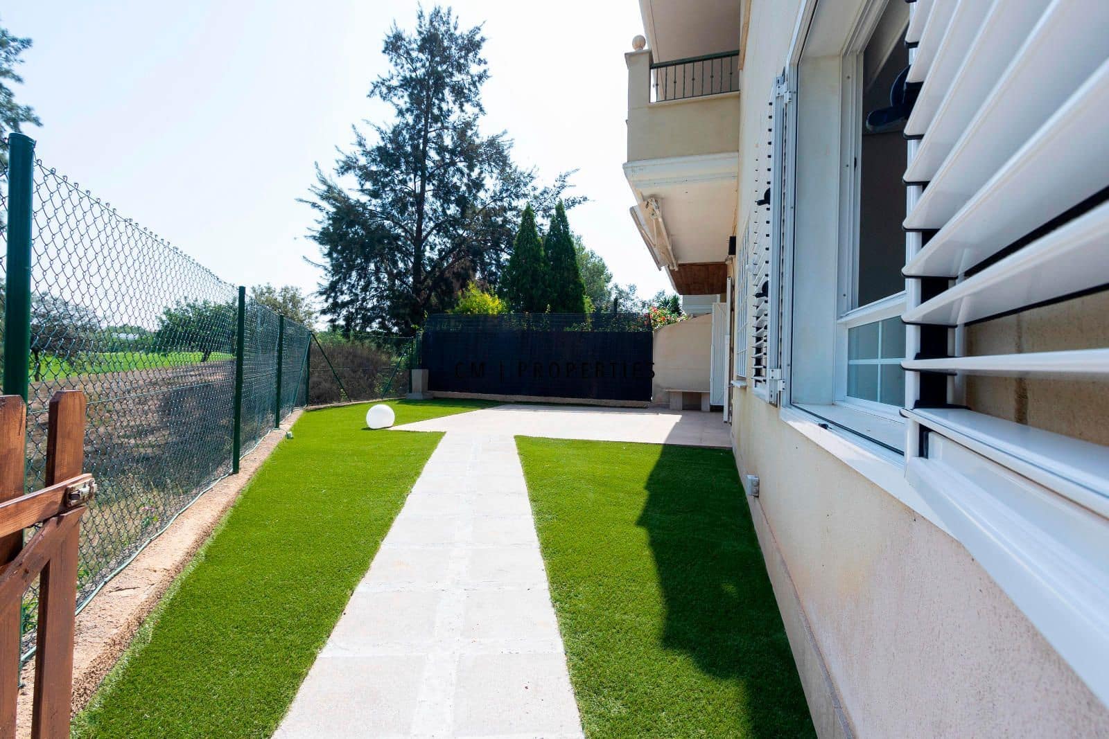 3 sypialnia Willa na sprzedaż w Betera z basenem garażem - 485 000 € (Ref: 9753510)