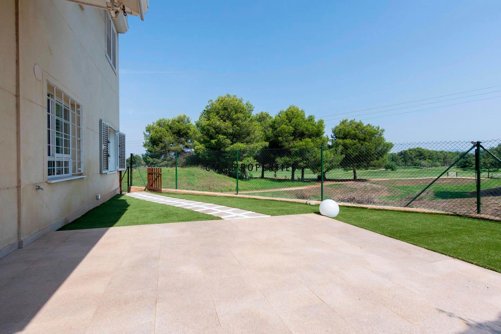 3 sypialnia Willa na sprzedaż w Betera z basenem garażem - 485 000 € (Ref: 9753510)