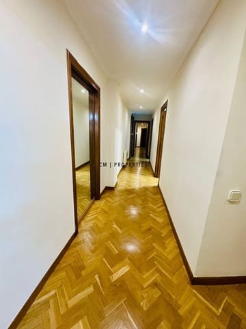 4 soveværelse Lejlighed til leje i L'Eixample, Valencia by - € 2.500 (Ref: 9753511)