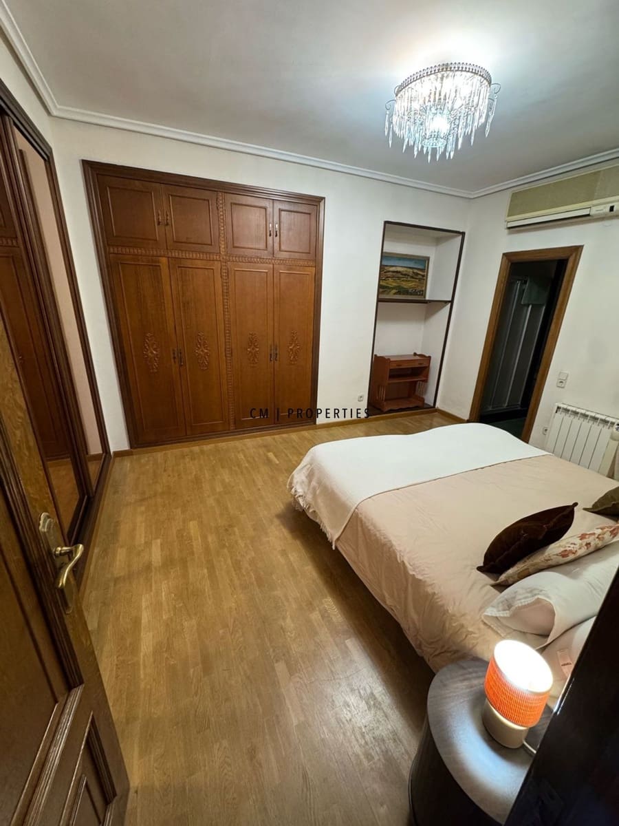 4 soveværelse Lejlighed til leje i Valencia by - € 2.500 (Ref: 9753511)