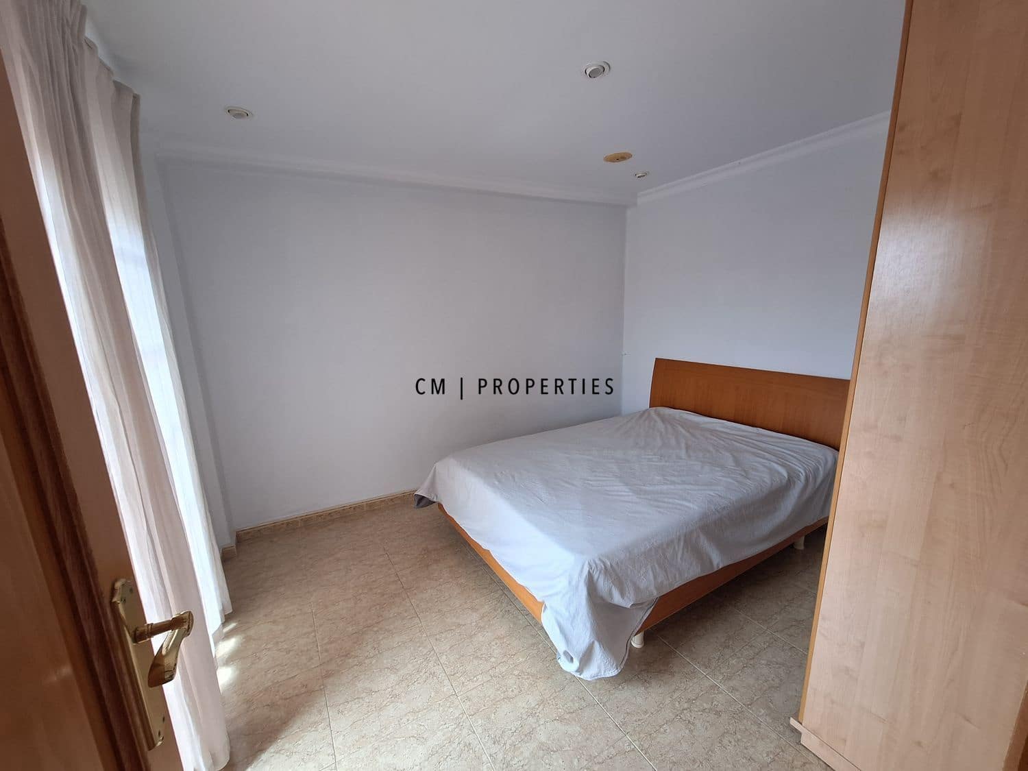 3 soveværelse Lejlighed til leje i Valencia by - € 1.300 (Ref: 9753578)