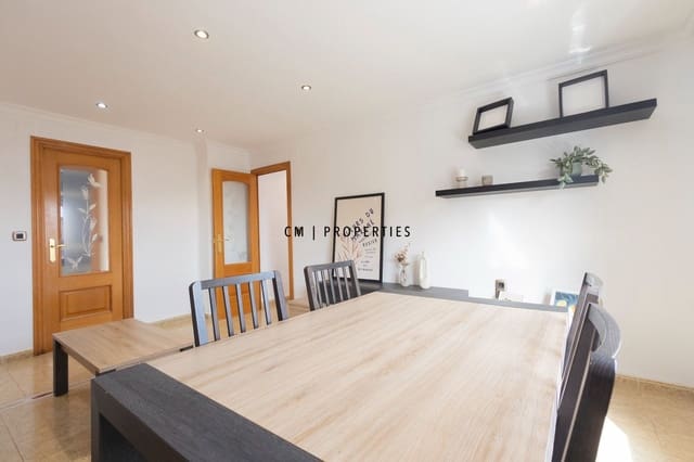 3 soveværelse Lejlighed til leje i Poblats Maritims, Valencia by - € 1.300 (Ref: 9753578)