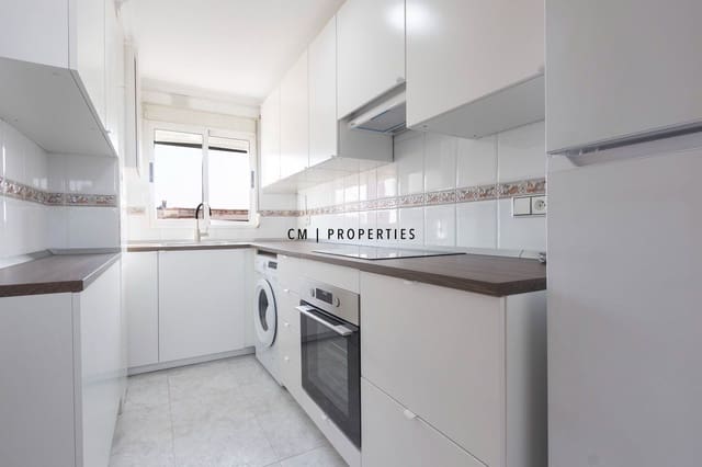 3 soveværelse Lejlighed til leje i Poblats Maritims, Valencia by - € 1.300 (Ref: 9753578)