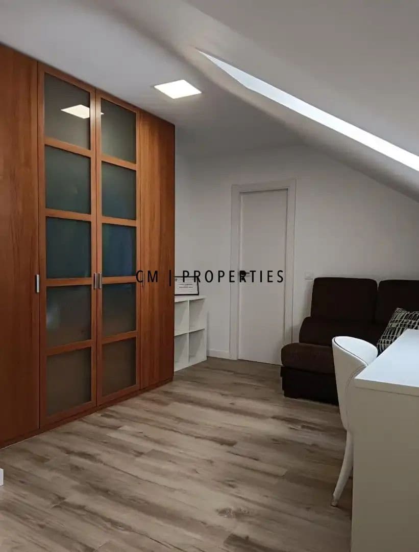 3 soveværelse Lejlighed til leje i L'Eliana med swimmingpool - € 1.600 (Ref: 9753579)