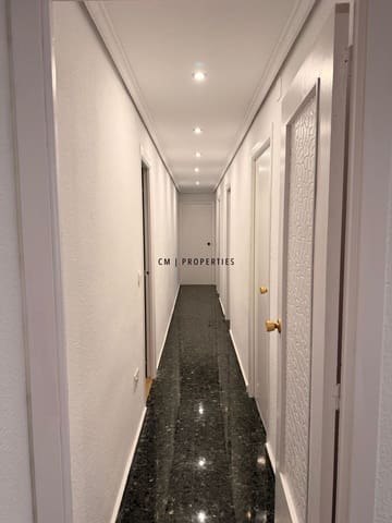 4 soveværelse Lejlighed til leje i Paterna - € 1.300 (Ref: 9758236)