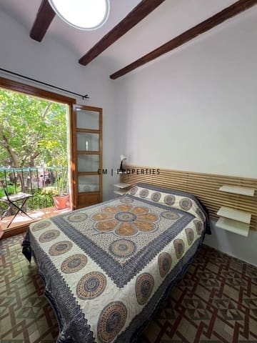 2 makuuhuone Kattohuoneisto vuokrattavana paikassa Ciutat Vella, Valencia kaupunki - 1 200 € (Ref: 9761621)