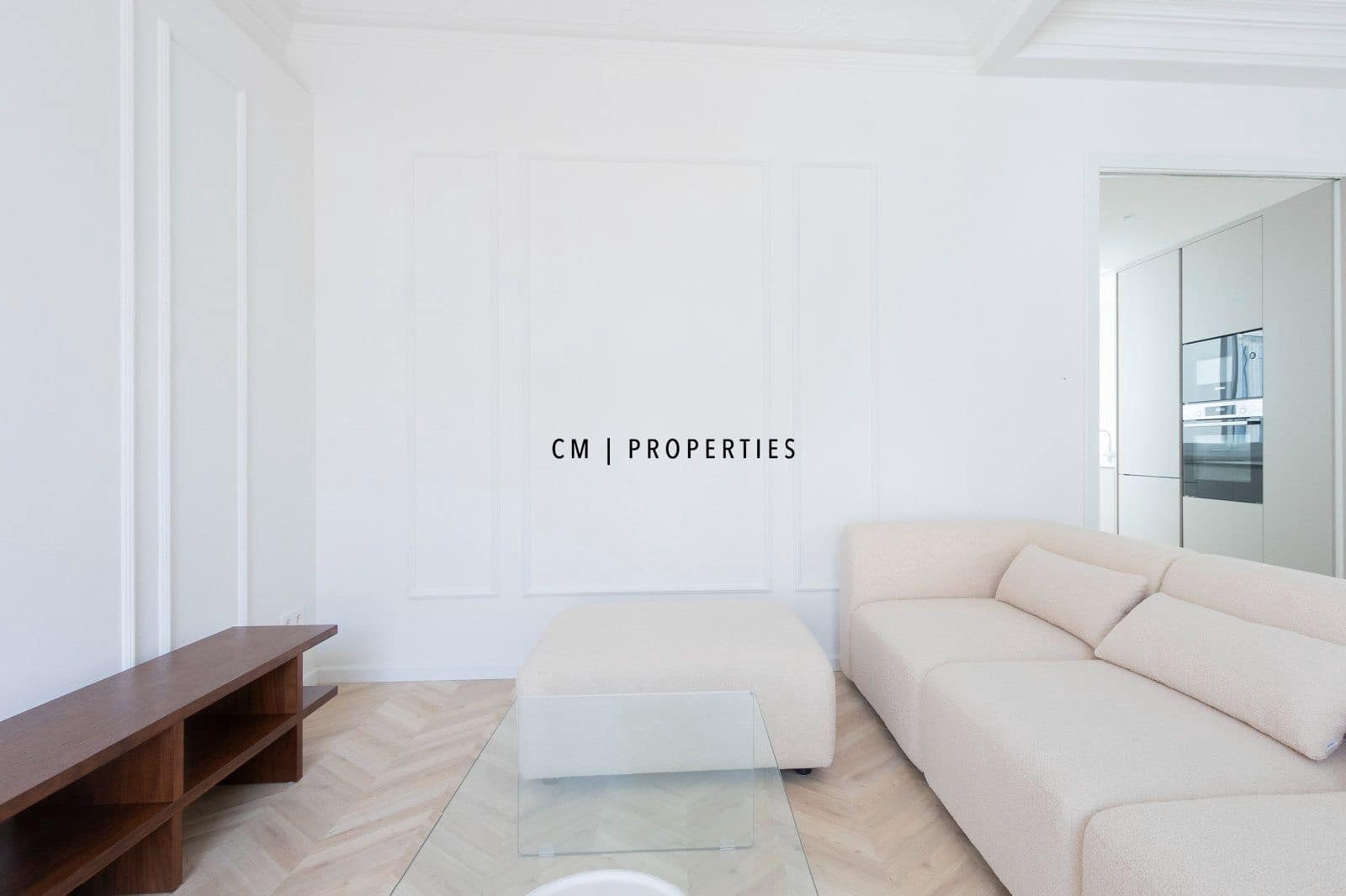 3 bedroom Penthouse for rent in Valencia city - € 3,500 (Ref: 9762438)