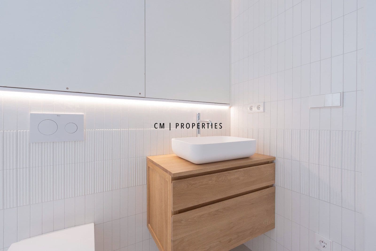 3 bedroom Penthouse for rent in Valencia city - € 3,500 (Ref: 9762438)