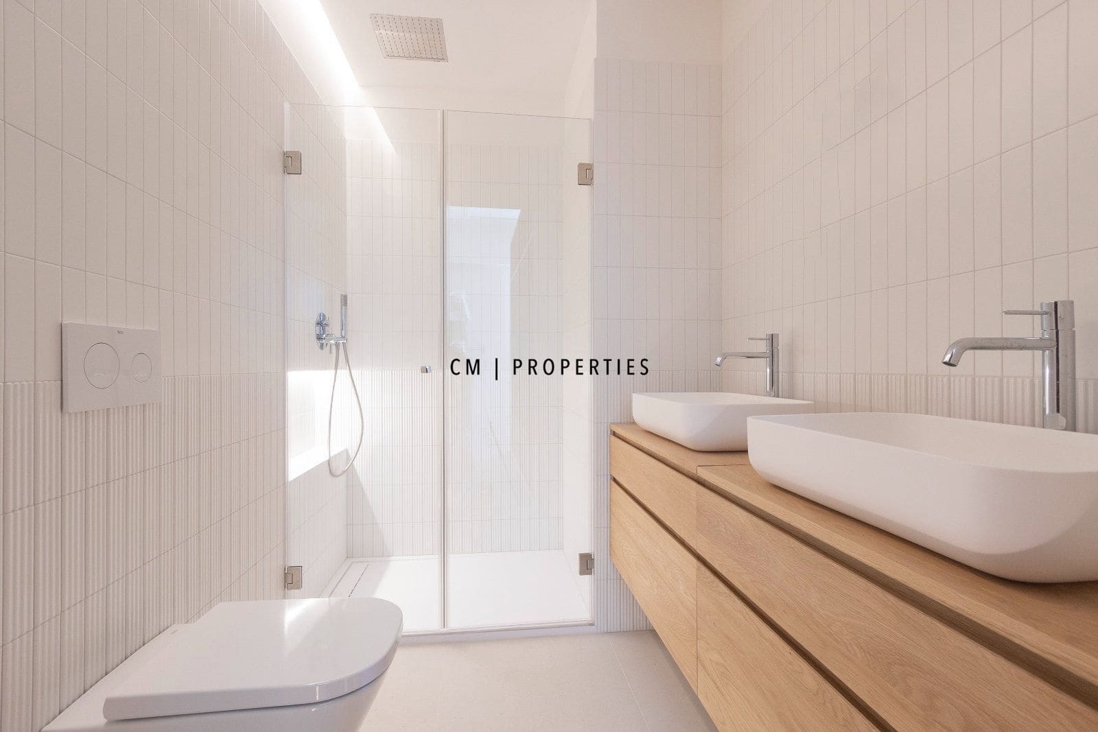 3 bedroom Penthouse for rent in Valencia city - € 3,500 (Ref: 9762438)