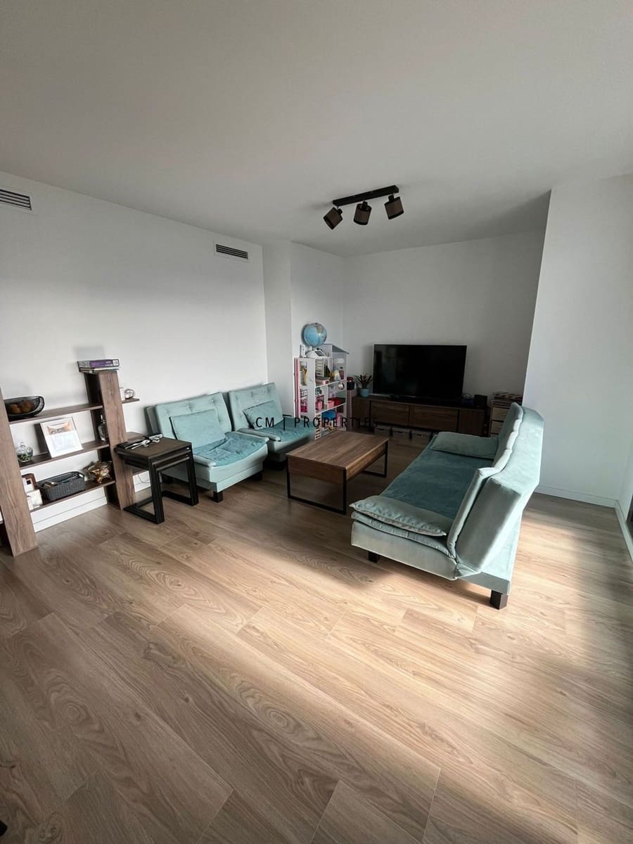 3 quarto Apartamento para arrendar em Valencia cidade com piscina - 1 500 € (Ref: 9771832)