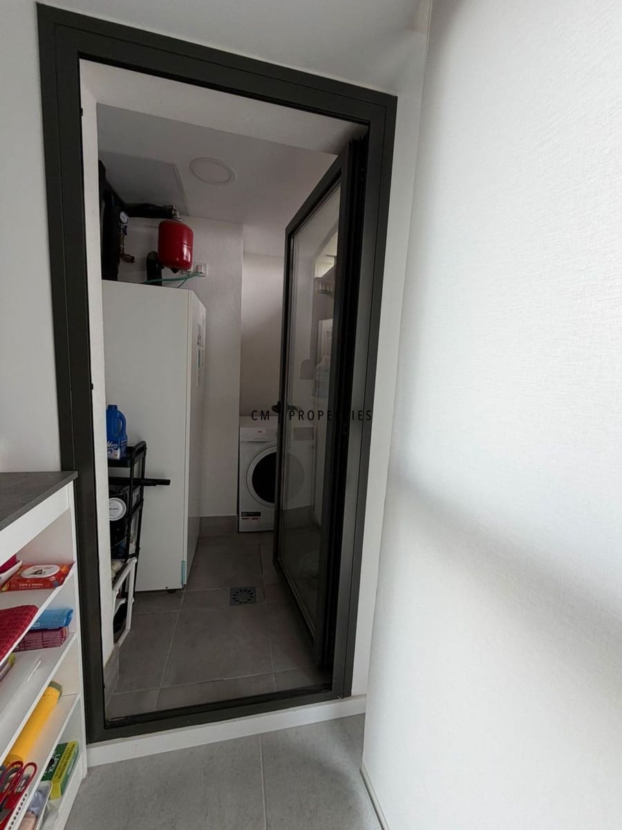 3 quarto Apartamento para arrendar em Valencia cidade com piscina - 1 500 € (Ref: 9771832)