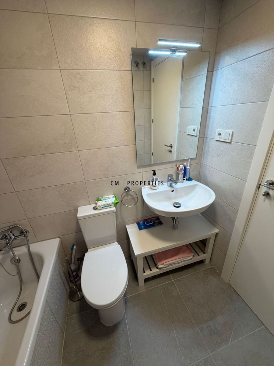 3 quarto Apartamento para arrendar em Valencia cidade com piscina - 1 500 € (Ref: 9771832)