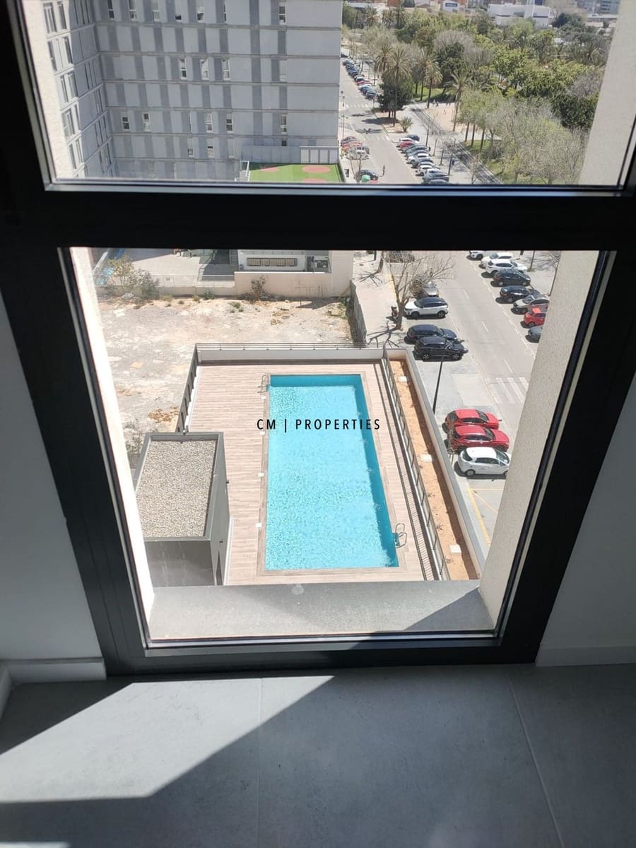 3 quarto Apartamento para arrendar em Valencia cidade com piscina - 1 500 € (Ref: 9771832)
