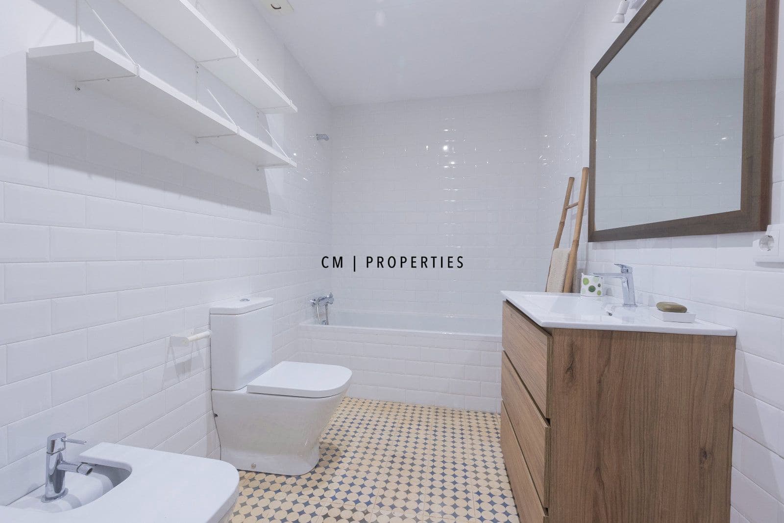 2 makuuhuone Asunto vuokrattavana paikassa Valencia kaupunki - 2 000 € (Ref: 9777102)