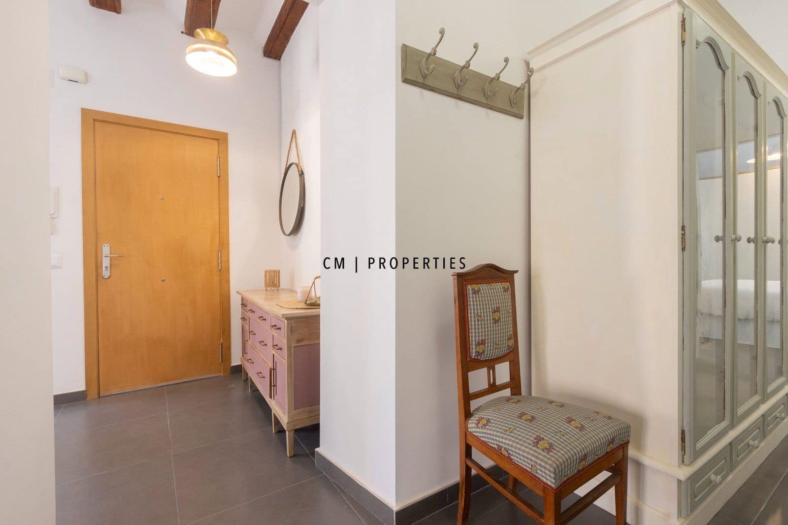 2 makuuhuone Asunto vuokrattavana paikassa Valencia kaupunki - 2 000 € (Ref: 9777102)