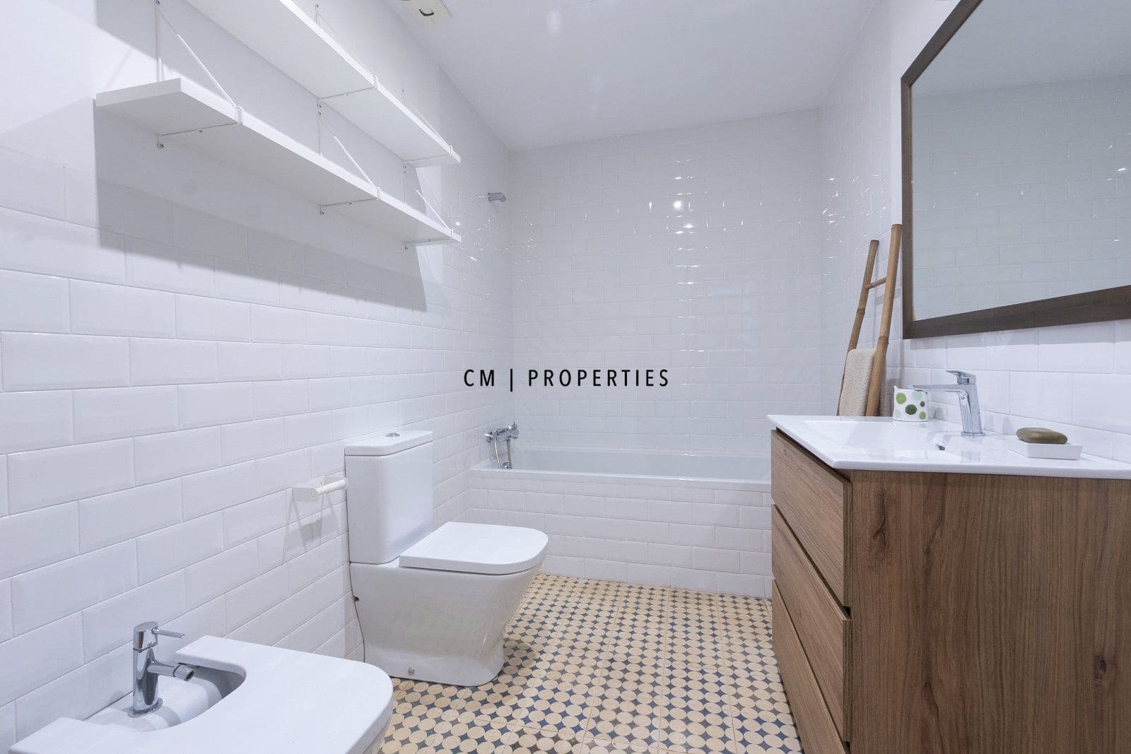 2 makuuhuone Asunto vuokrattavana paikassa Valencia kaupunki - 2 000 € (Ref: 9777102)